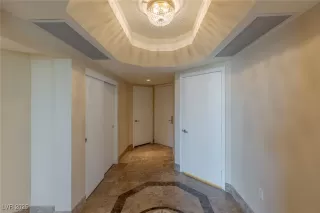 Photo #4: 2741218 Listing