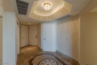 Photo #6: 2741218 Listing