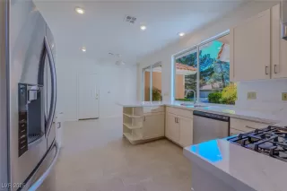 Photo #5: 2741234 Listing 