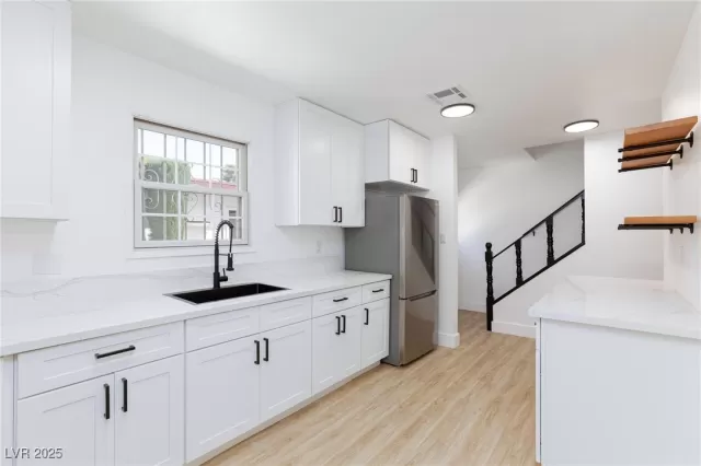 MLS: 2741248 Condo For Sale