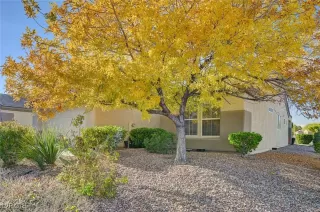 Photo #5: 2741300 Listing 