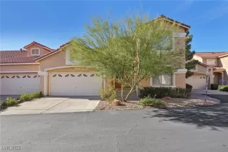 Photo #1: 2741324 Listing