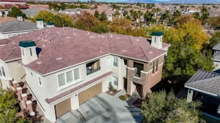 Photo #1: 2741358 Listing