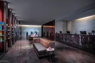 Photo #5: 2741392 Listing