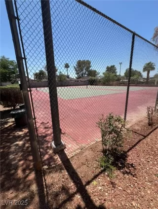 Photo #3: 2741431 Listing 