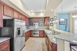 Photo #3: 2741450 Listing