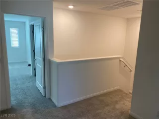 Photo #6: 2741593 Listing