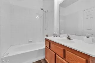 Photo #3: 2741623 Listing 