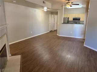 Photo #5: 2741647 Listing