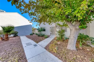 Photo #1: 2741651 Listing 