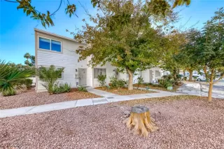 Photo #2: 2741651 Listing 