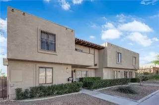 Photo #3: 2741723 Listing