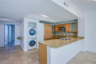 Photo #4: 2741976 Listing 