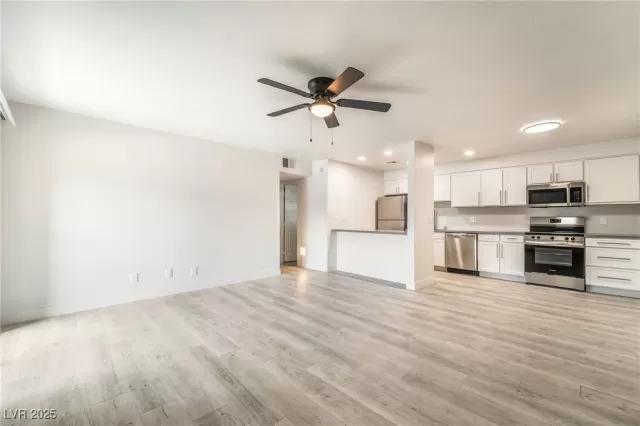 MLS: 2742004 Condo For Sale