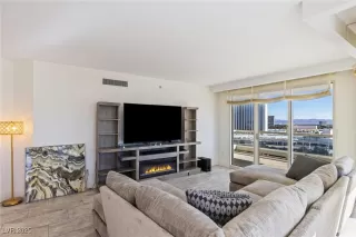 Photo #5: 2742028 Listing 