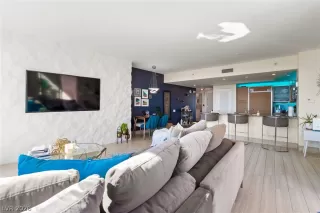 Photo #3: 2742033 Listing 