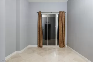 Photo #6: 2742037 Listing 