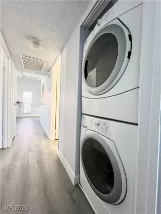 Photo #4: 2742057 Listing 