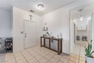 Photo #5: 2742121 Listing 