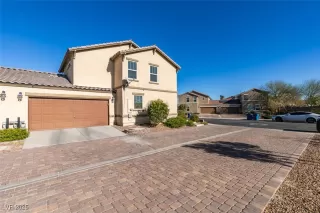 Photo #5: 2742189 Listing 