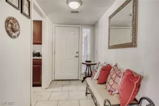 Photo #3: 2742221 Listing