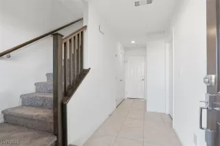 Photo #1: 2742239 Listing 