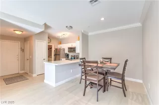 Photo #6: 2742251 Listing