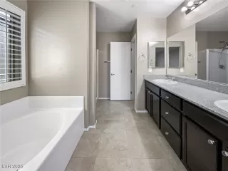 Photo #5: 2742283 Listing 