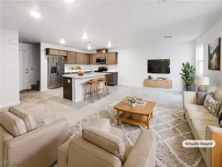 Photo #2: 2742337 Listing