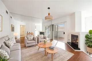 Photo #2: 2742511 Listing 