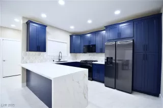 Photo #1: 2742520 Listing 