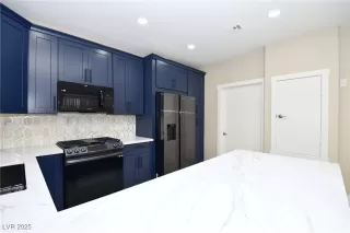 Photo #4: 2742520 Listing 