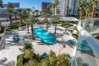 Photo #4: 2742553 Listing 