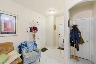 Photo #3: 2742586 Listing 