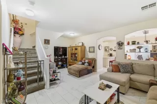 Photo #4: 2742586 Listing 