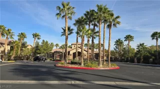 Photo #1: 2742624 Listing 