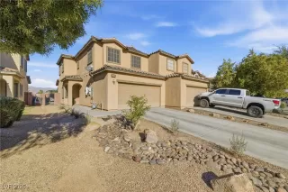 Photo #2: 2742630 Listing 