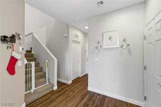 Photo #4: 2742630 Listing 