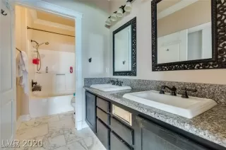 Photo #3: 2742739 Listing 