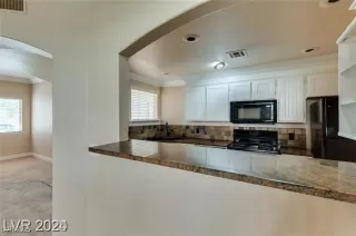 Photo #6: 2742739 Listing 