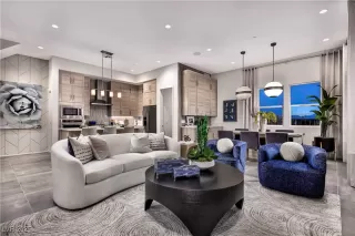 Photo #3: 2742755 Listing 