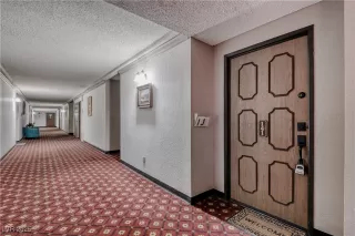 Photo #1: 2742795 Listing 