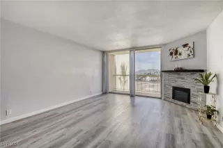 Photo #4: 2742795 Listing 