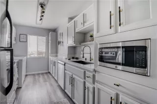 Photo #6: 2742795 Listing 