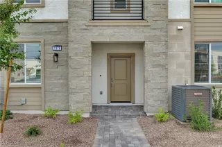 Photo #2: 2742859 Listing 