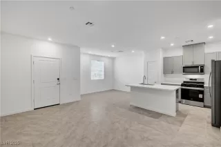 Photo #6: 2742859 Listing 