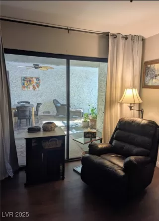 Photo #1: 2742881 Listing 