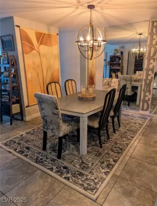 Photo #3: 2742881 Listing 