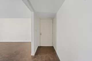 Photo #3: 2742893 Listing 