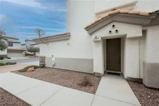 Photo #2: 2742905 Listing 